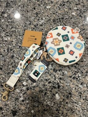 Free People Floral Geo Round Coin Pouch with Strap & & Lip Balm Holder 3 Piece